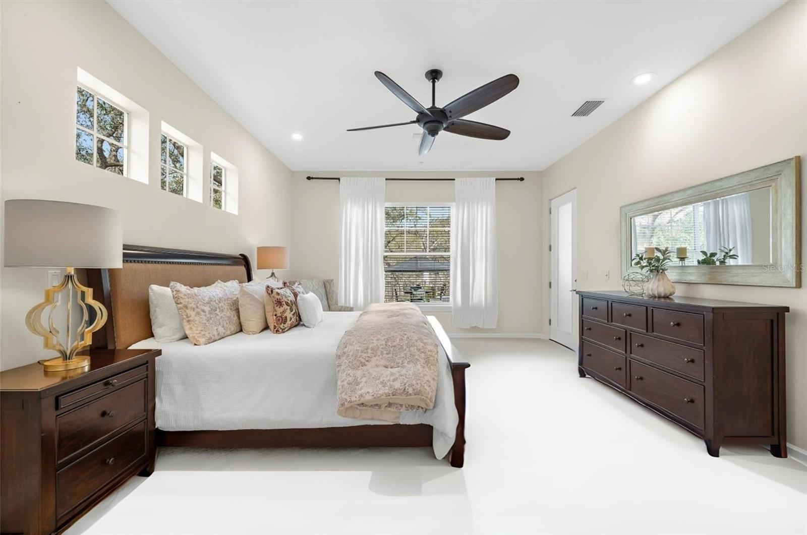 PINELLAS COUNTY - Residential