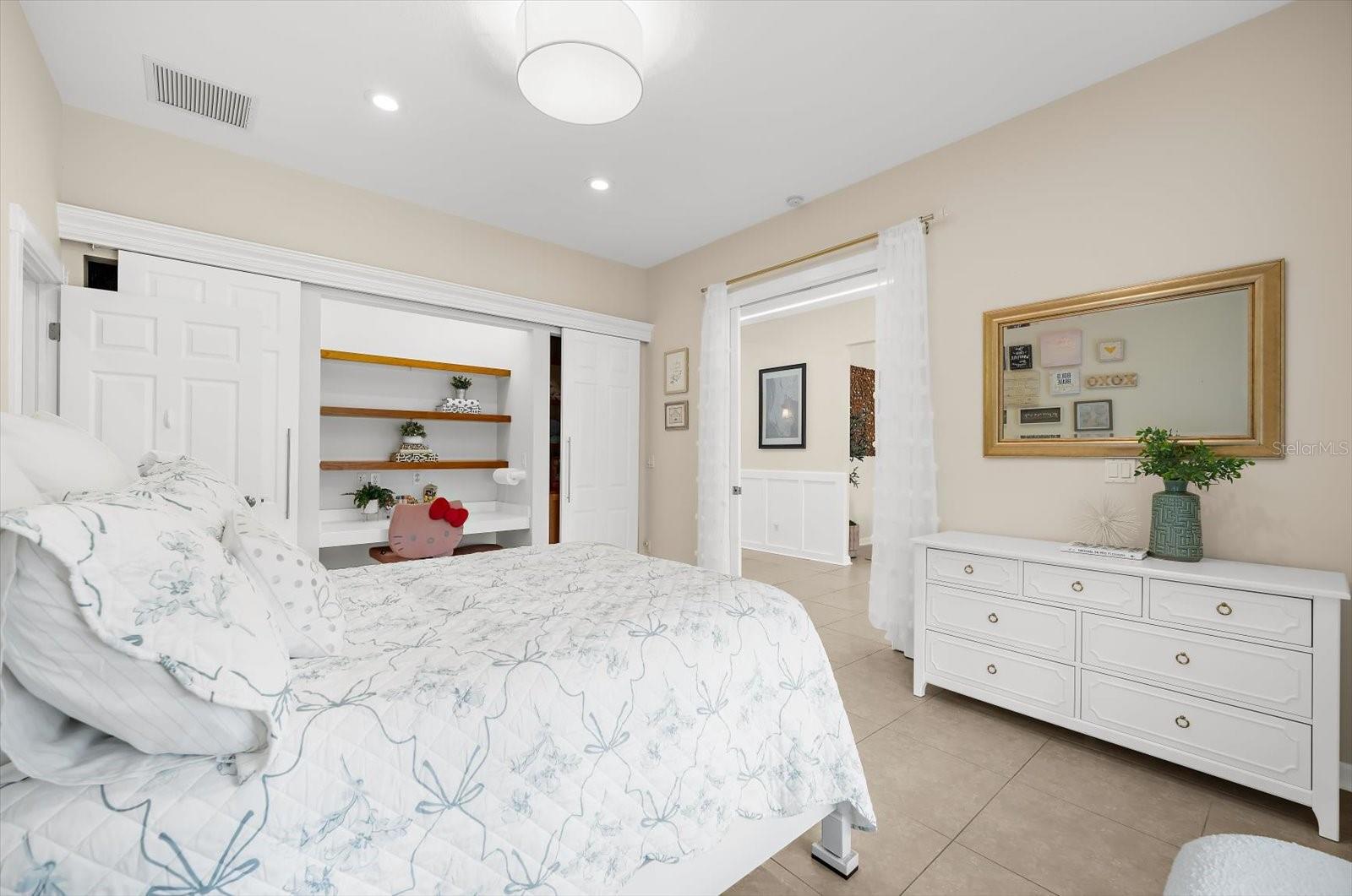 PINELLAS COUNTY - Residential