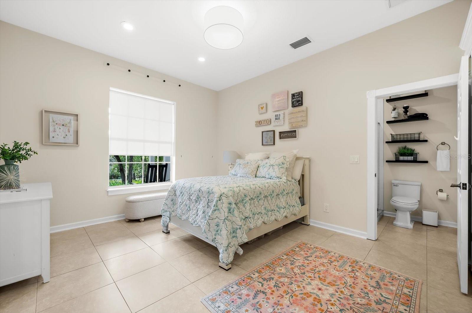 PINELLAS COUNTY - Residential