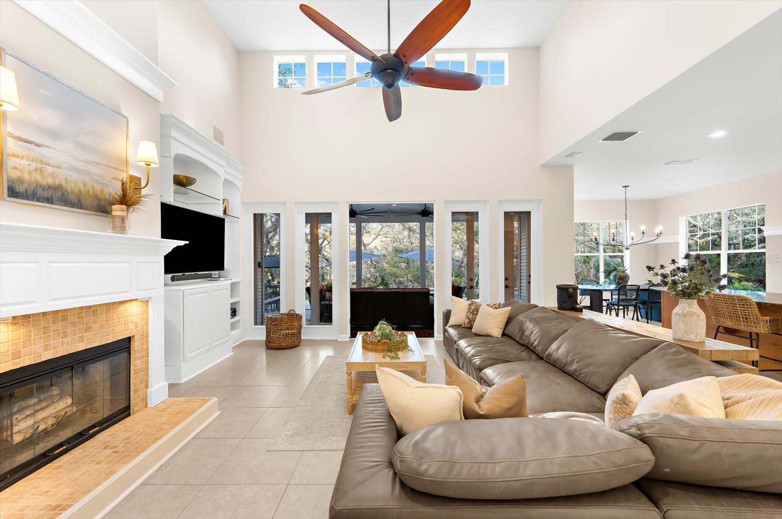 PINELLAS COUNTY - Residential