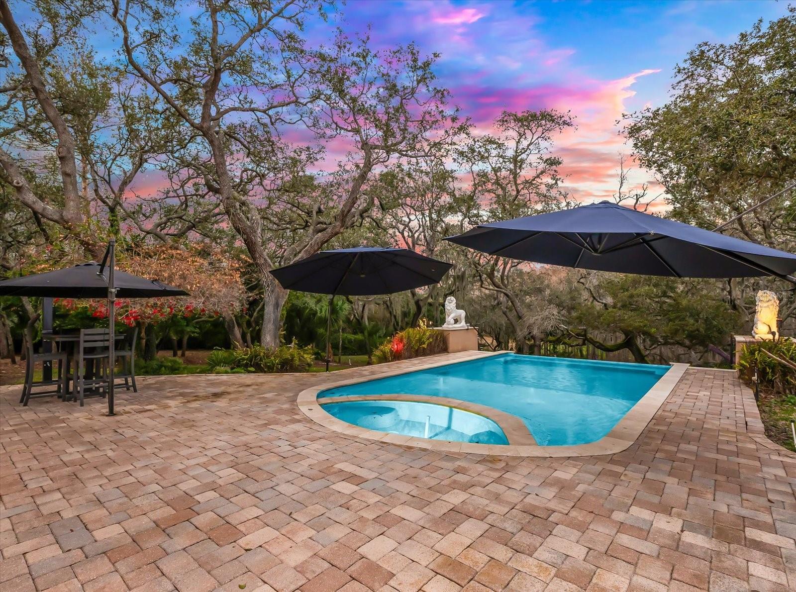 PINELLAS COUNTY - Residential