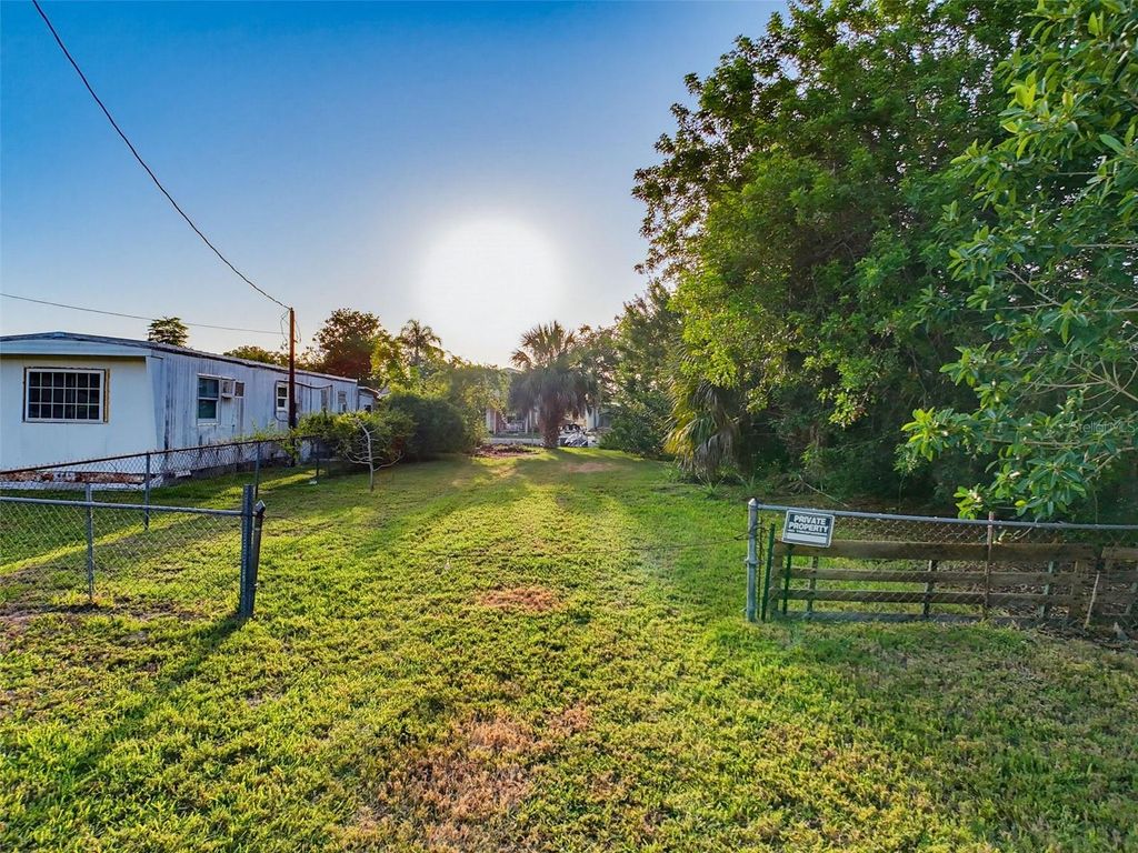 Photo of 14905 Old Dixie Highway, Hudson, FL 34667 (MLS # W7887448)