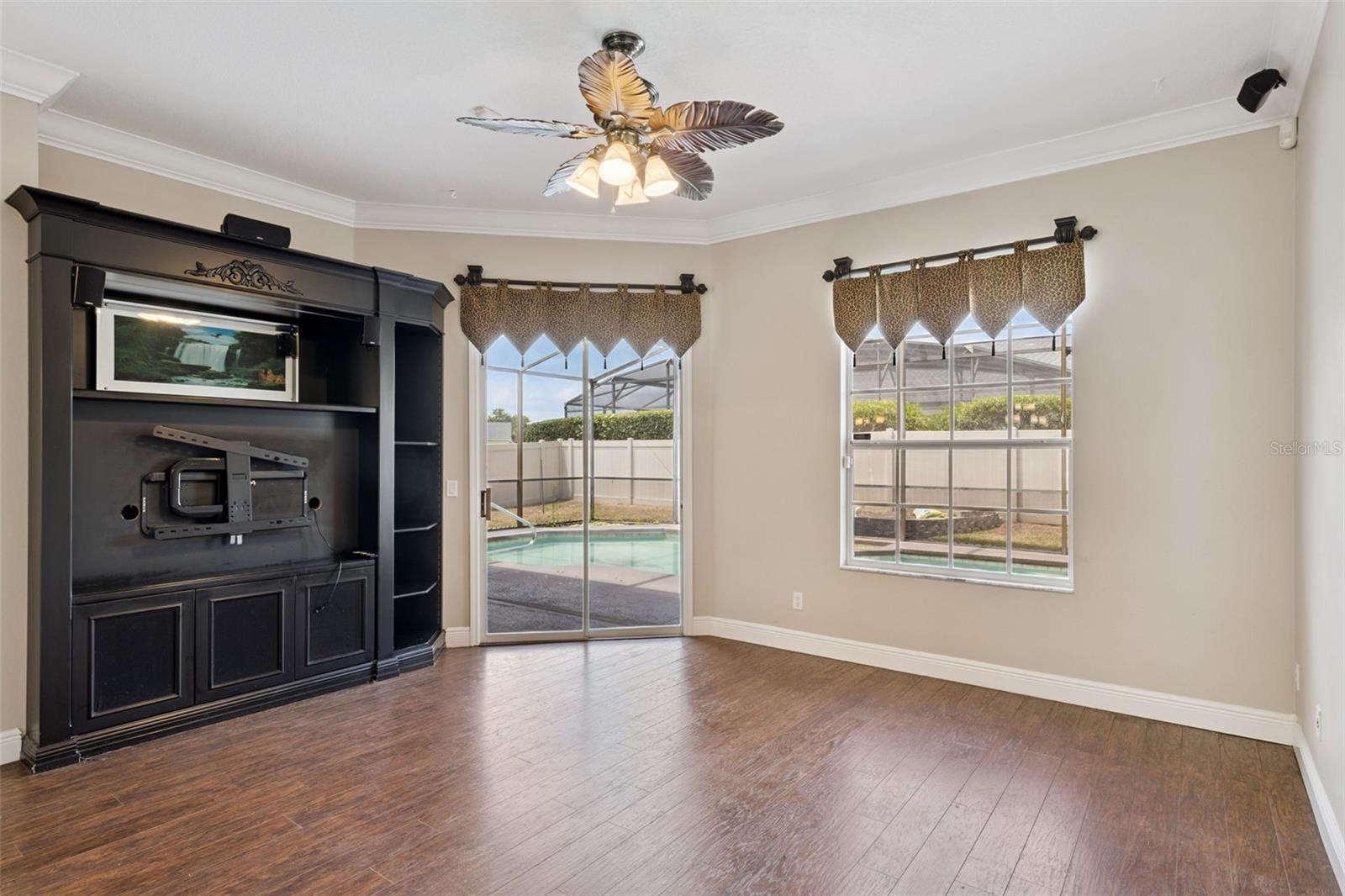HUNTERS CREEK TR 235B PH 04 - Residential