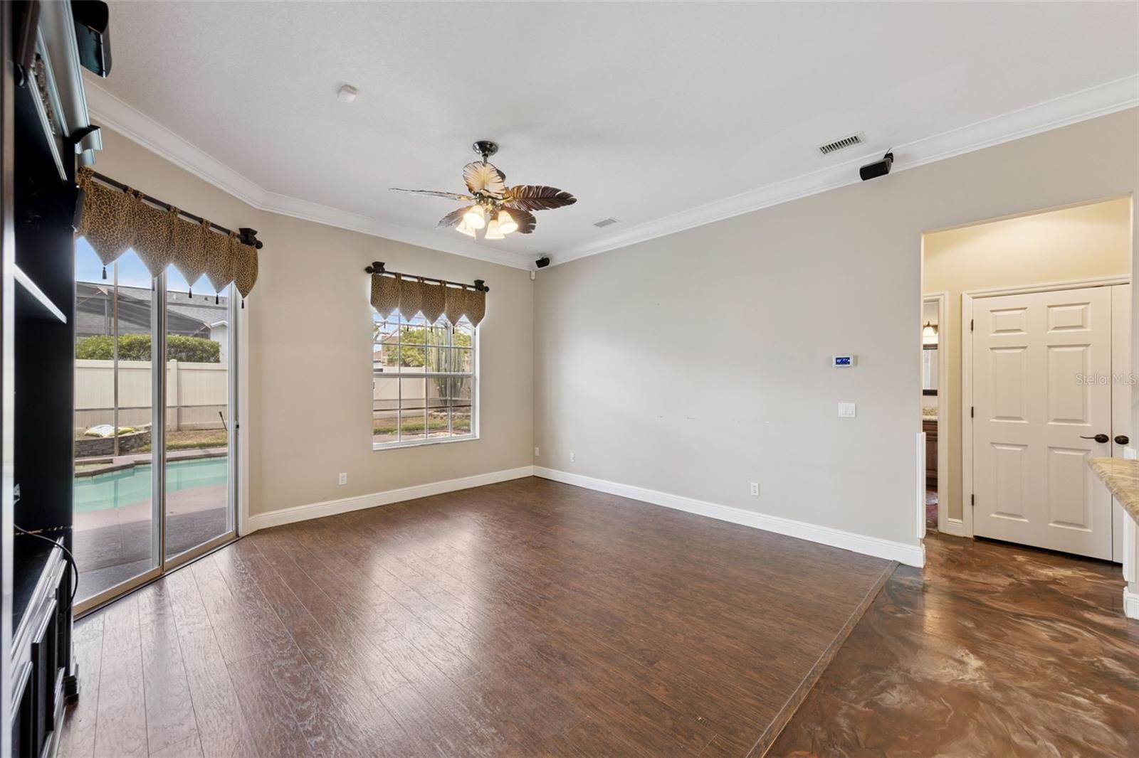 HUNTERS CREEK TR 235B PH 04 - Residential