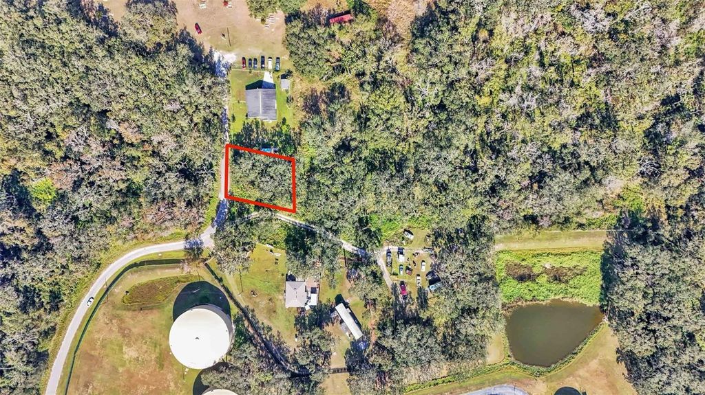 Photo of Arnaz Drive, Mulberry, FL 33860 (MLS # L4951766)