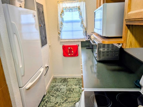 Tiny photo for 4033 SE 15th St, Ocala, FL 34471 (MLS # OM731273)