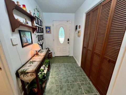 Tiny photo for 4033 SE 15th St, Ocala, FL 34471 (MLS # OM731273)