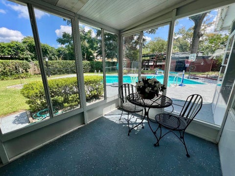 Tiny photo for 4033 SE 15th St, Ocala, FL 34471 (MLS # OM731273)