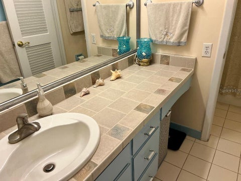 Tiny photo for 4033 SE 15th St, Ocala, FL 34471 (MLS # OM731273)