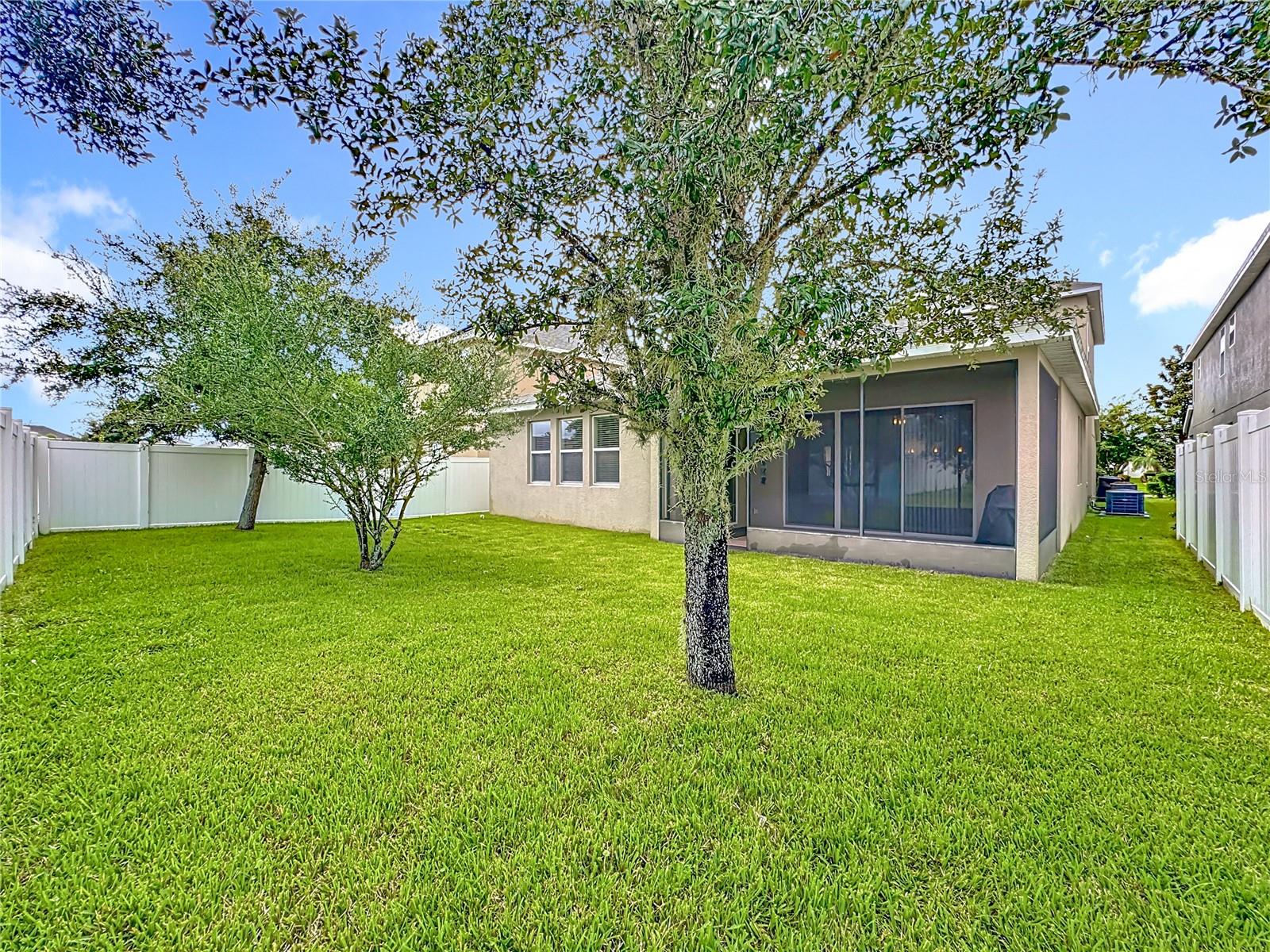 1505 CATERPILLAR STREET