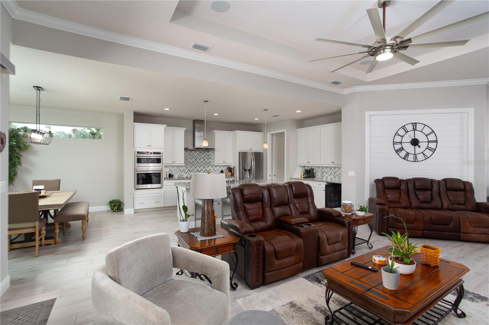 CYPRESS GLEN AT RIVER WILDERNESS PH IV - Residential Lease