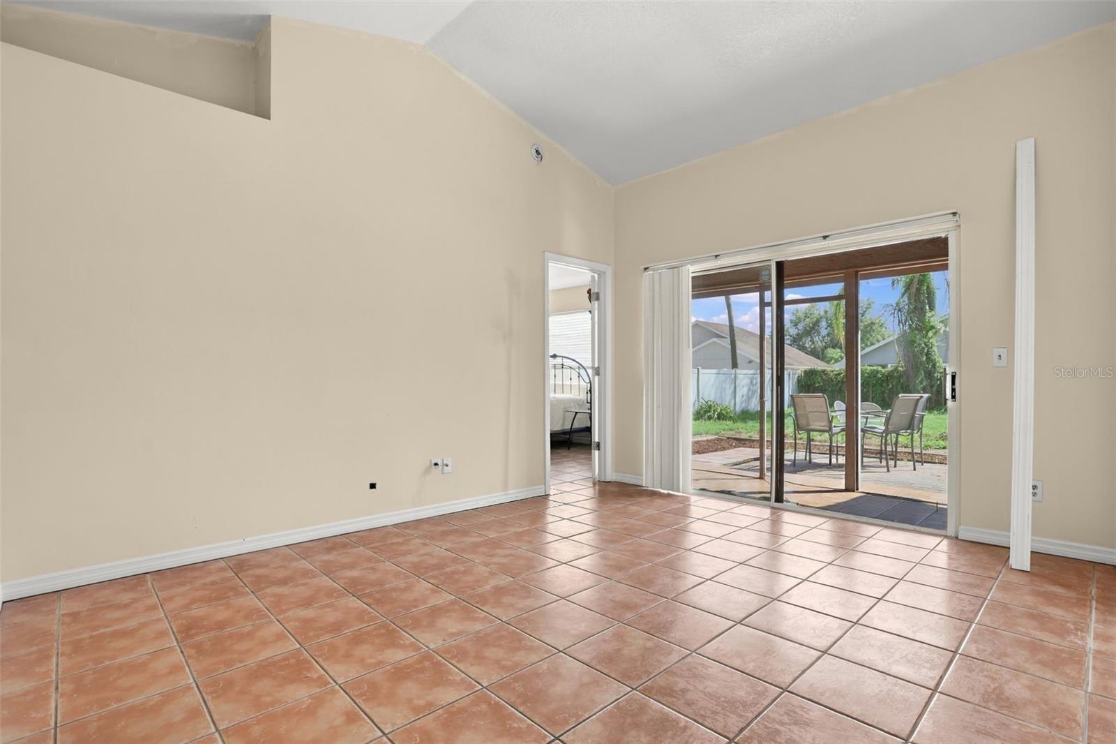 2507 DOVETAIL DRIVE