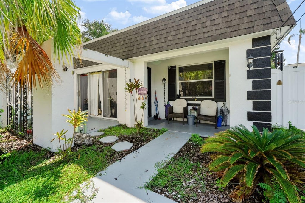 Photo of 1169 2nd Avenue NE, Largo, FL 33770 (MLS # TB8558845)