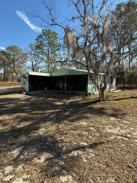 A home in DUNNELLON