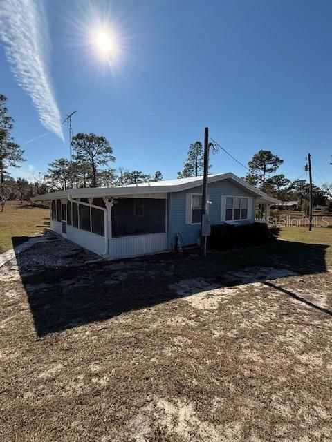 A home in DUNNELLON