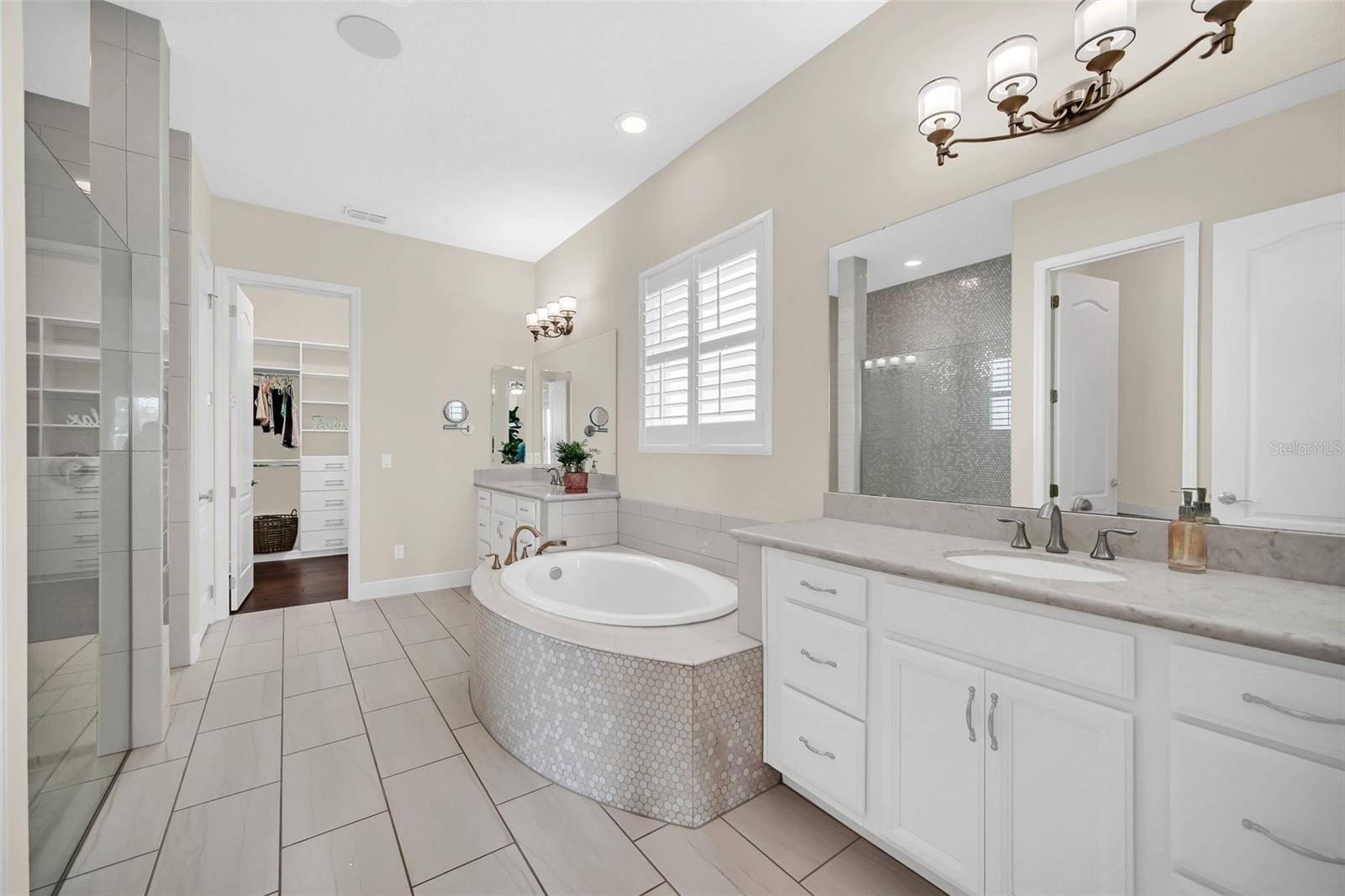 OVERLOOK 2/HAMLIN PH 3 4 - Residential