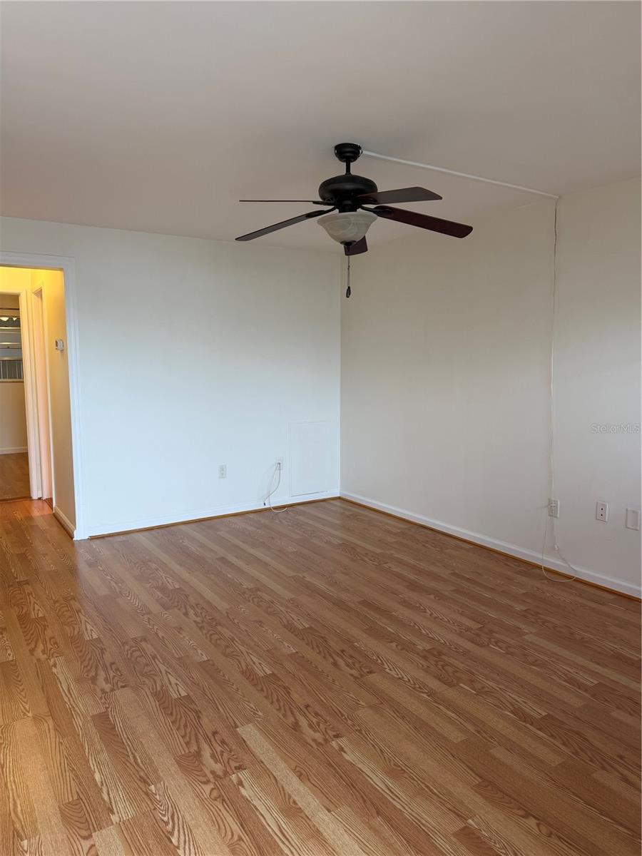 TOWN APTS CONDO - Residential