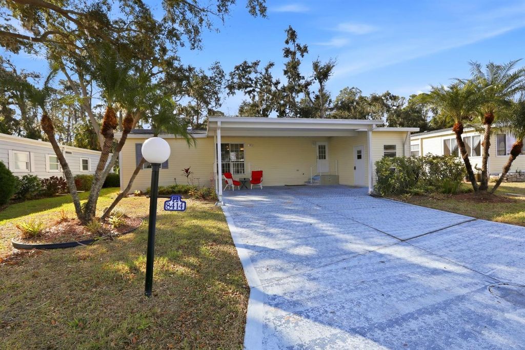 Photo of 8414 Castle Garden Road, Palmetto, FL 34221 (MLS # A4675455)