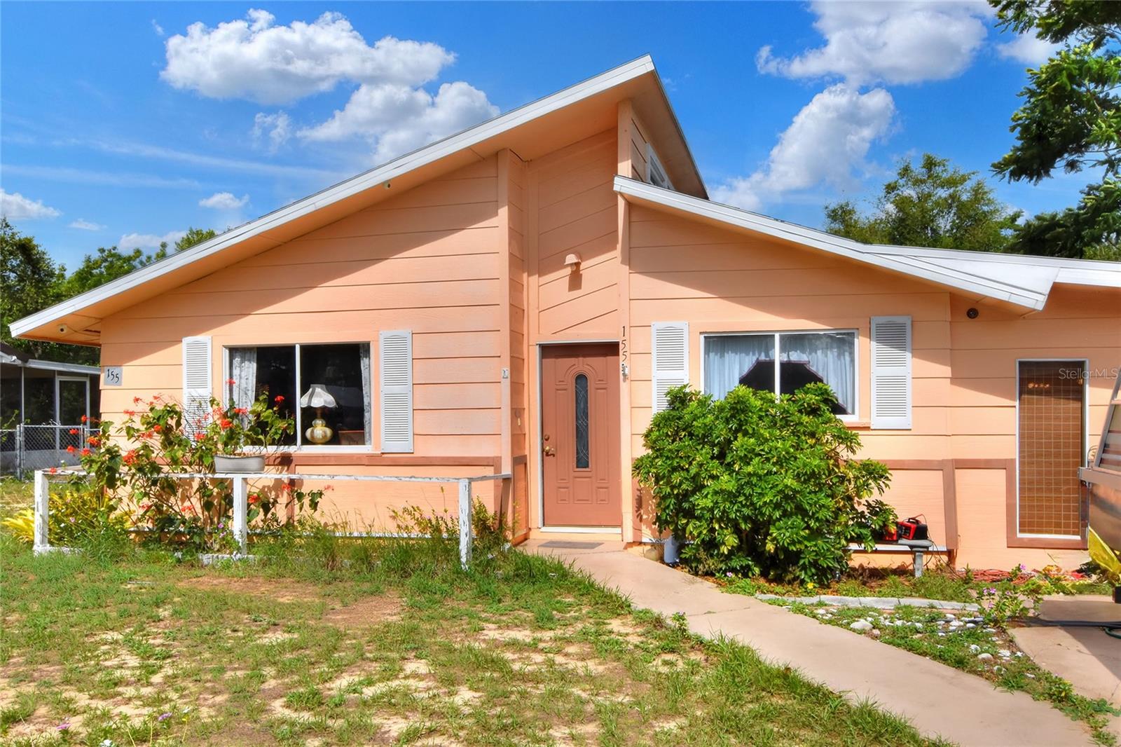 HERE'S YOUR CHANCE! Located in the high and dry (no flood zone here!), well established city of Lake Wales, you will find this NO HOA 3bed, 1.5 bath home, ready for new ownership! This property has a new roof (less than 6 months). Tile floors in the main living space of the home. Inside laundry located centrally for efficient work flow of the home. This location is conveniently situated just north of Highway 60, and minutes away from Highway 27. Churches, shopping, schools, Bok Tower, River Ranch, all closeby, so there's no lack for things to do! Bring your imagination. Priced well below market value, so you can budget for renovations! Offers will be reviewed as they are presented, so bring your offers today!