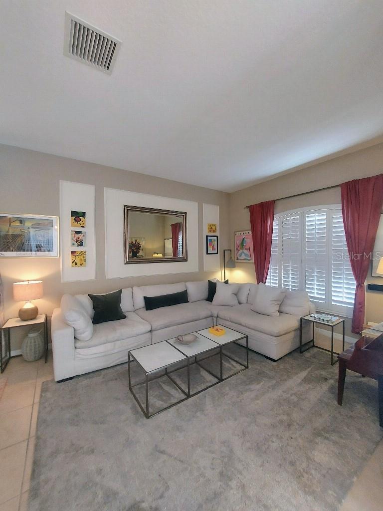 WESTCHASE SEC 305 & 306A - Residential