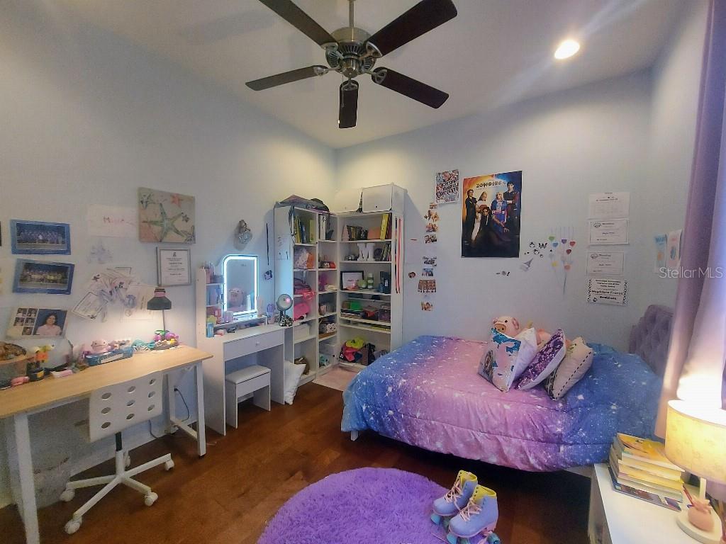 WESTCHASE SEC 305 & 306A - Residential