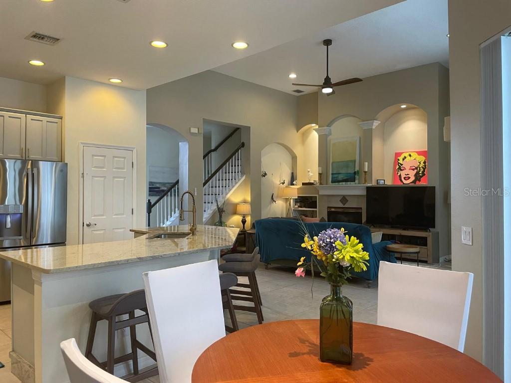 WESTCHASE SEC 305 & 306A - Residential