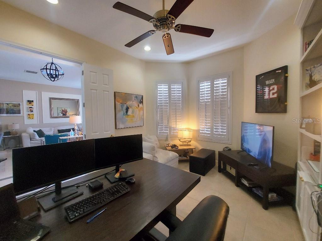 WESTCHASE SEC 305 & 306A - Residential