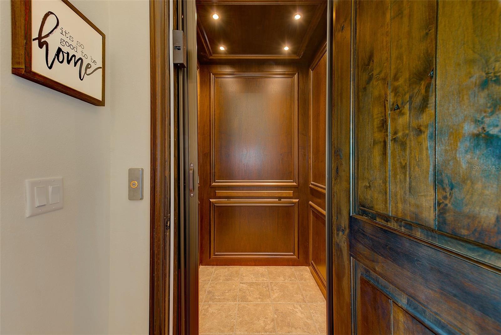 OAKHURST SHORES 1ST ADD - Residential