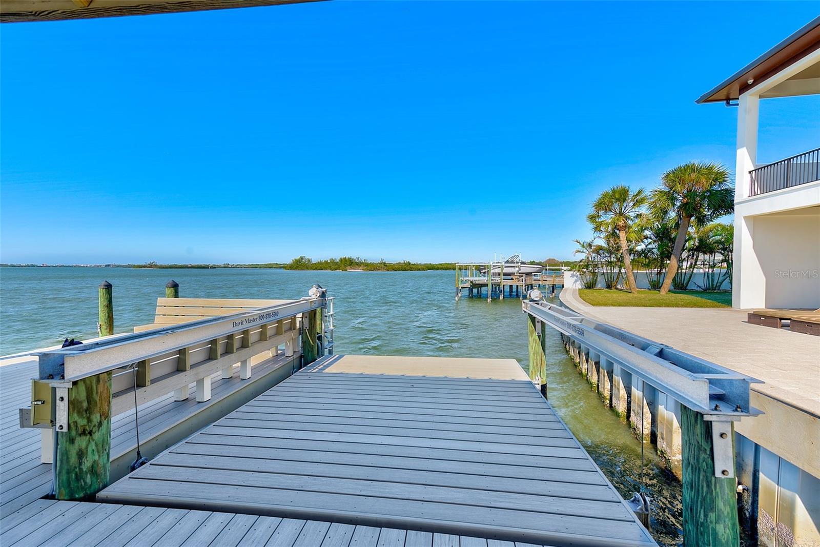 OAKHURST SHORES 1ST ADD - Residential