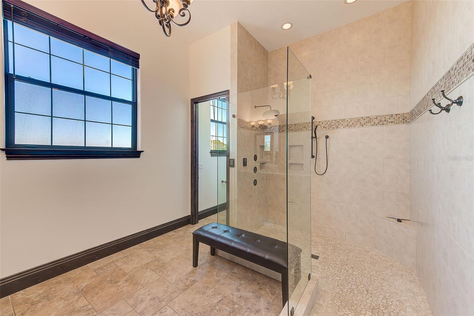 OAKHURST SHORES 1ST ADD - Residential