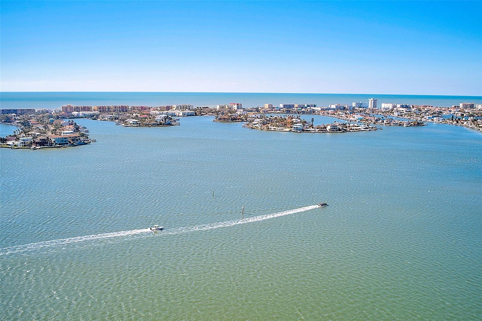 OAKHURST SHORES 1ST ADD - Residential