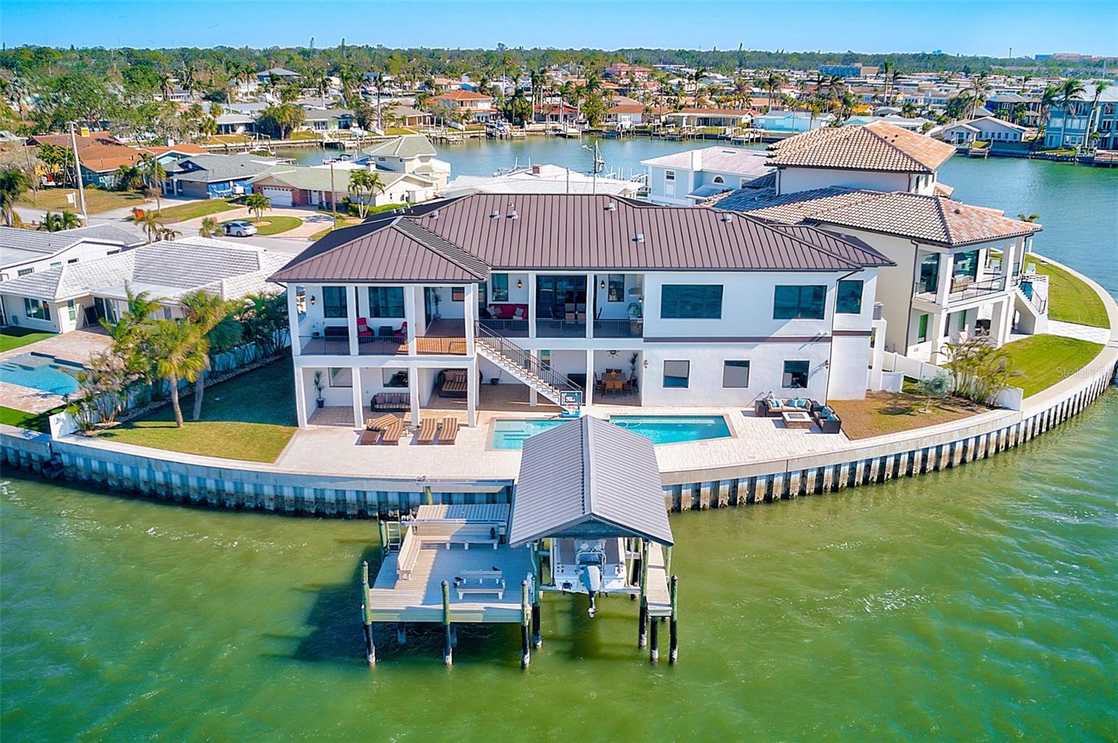 OAKHURST SHORES 1ST ADD - Residential