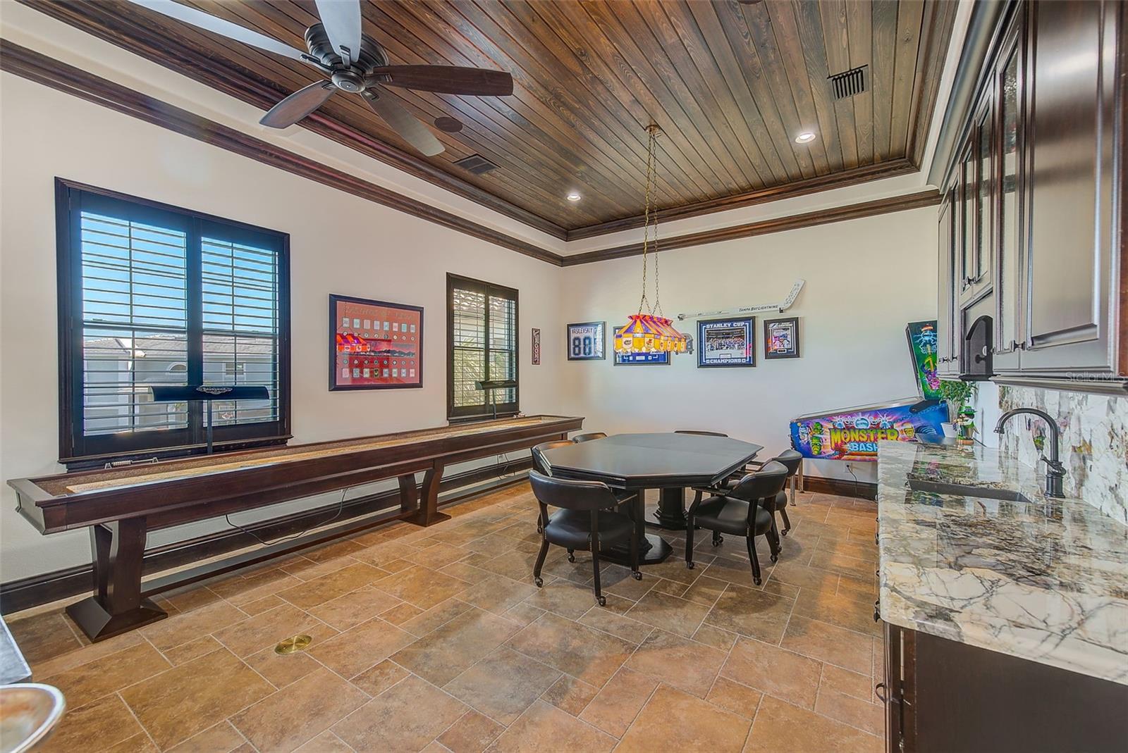 OAKHURST SHORES 1ST ADD - Residential