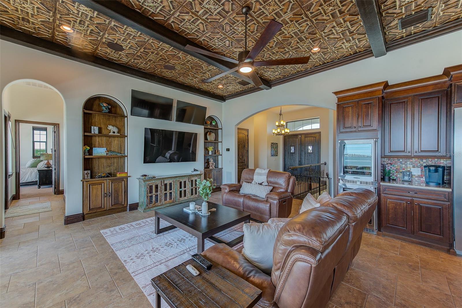 OAKHURST SHORES 1ST ADD - Residential