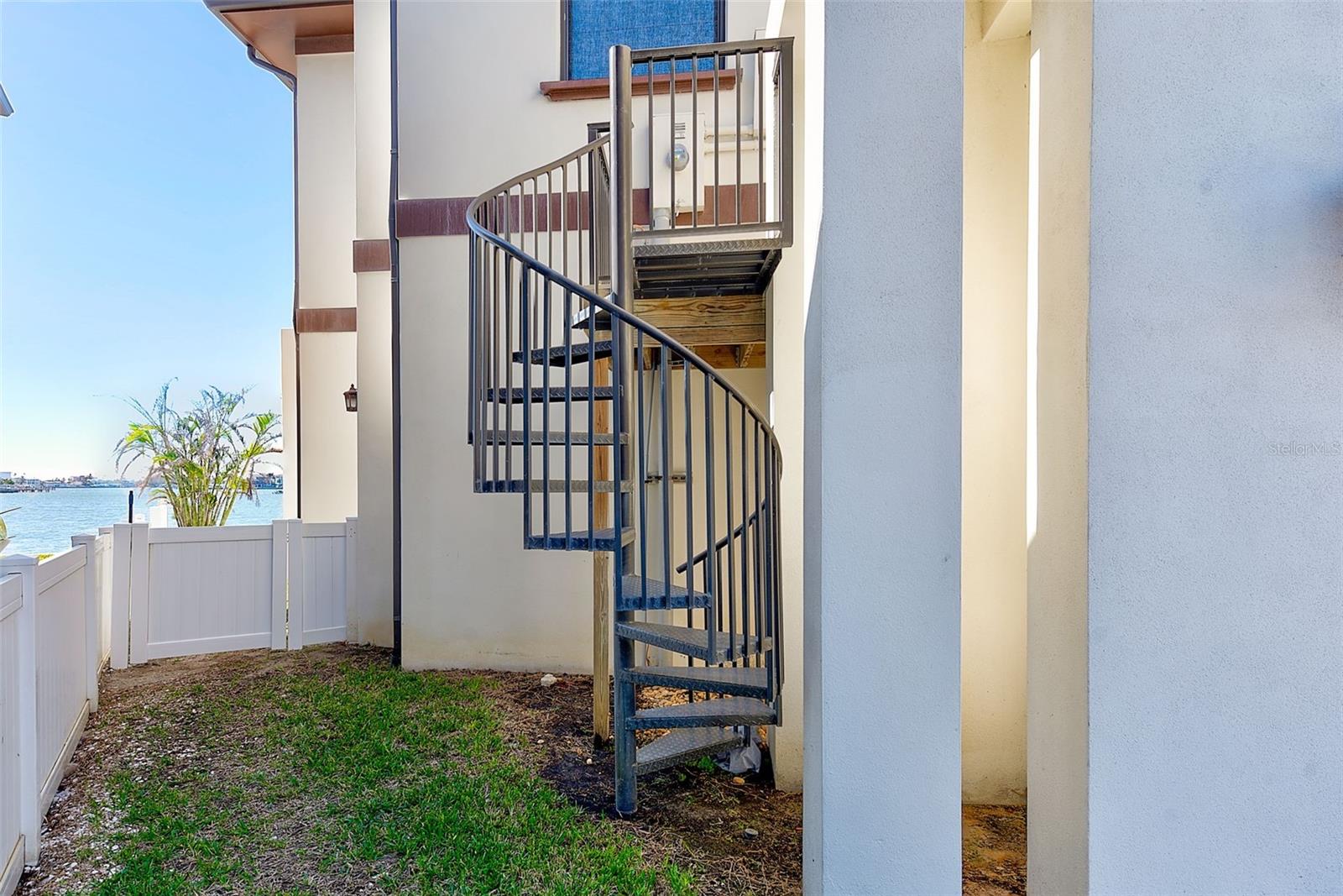 OAKHURST SHORES 1ST ADD - Residential