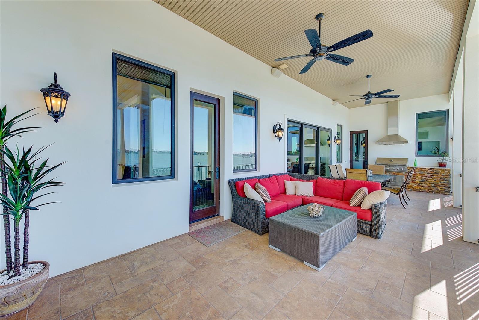 OAKHURST SHORES 1ST ADD - Residential