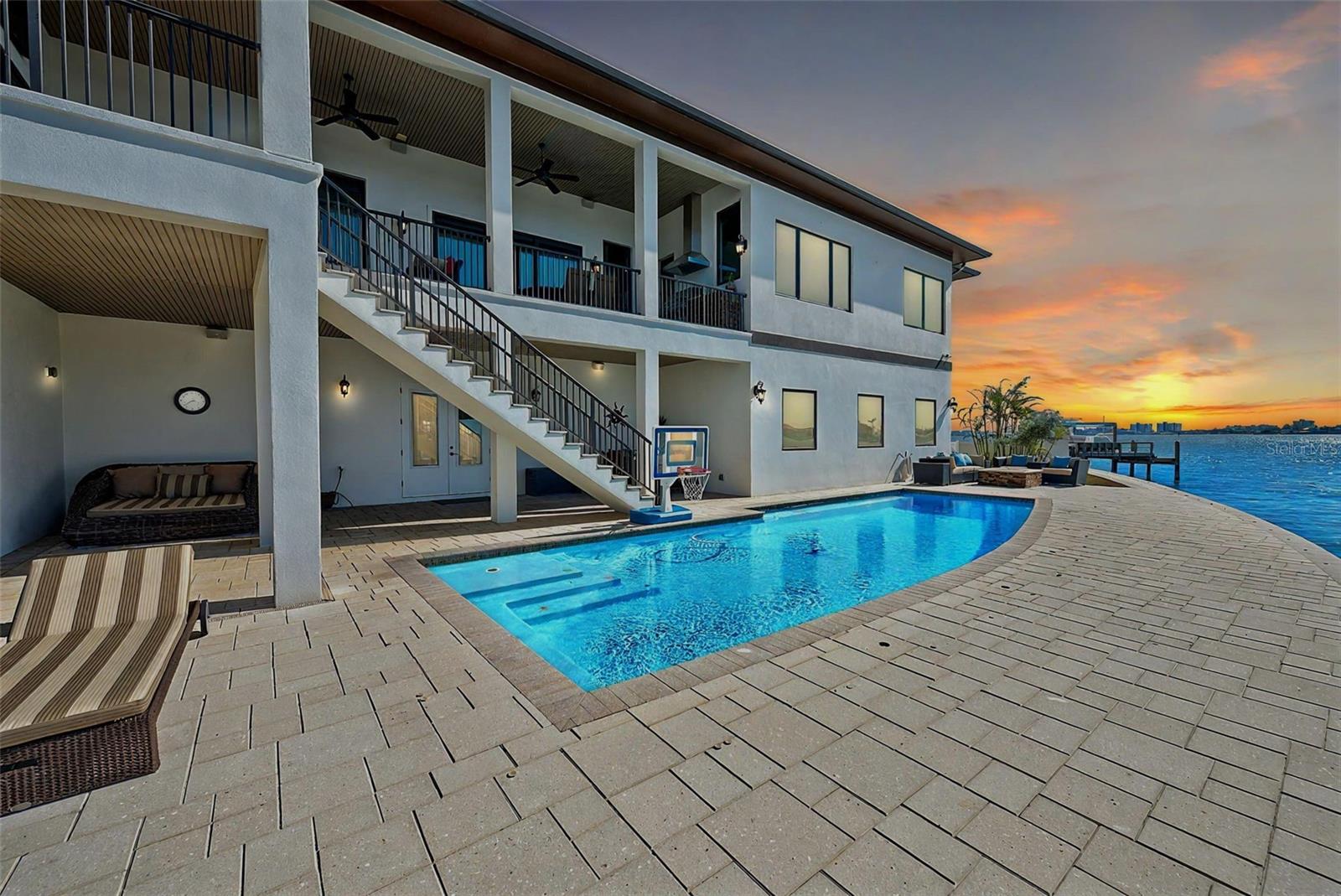 OAKHURST SHORES 1ST ADD - Residential