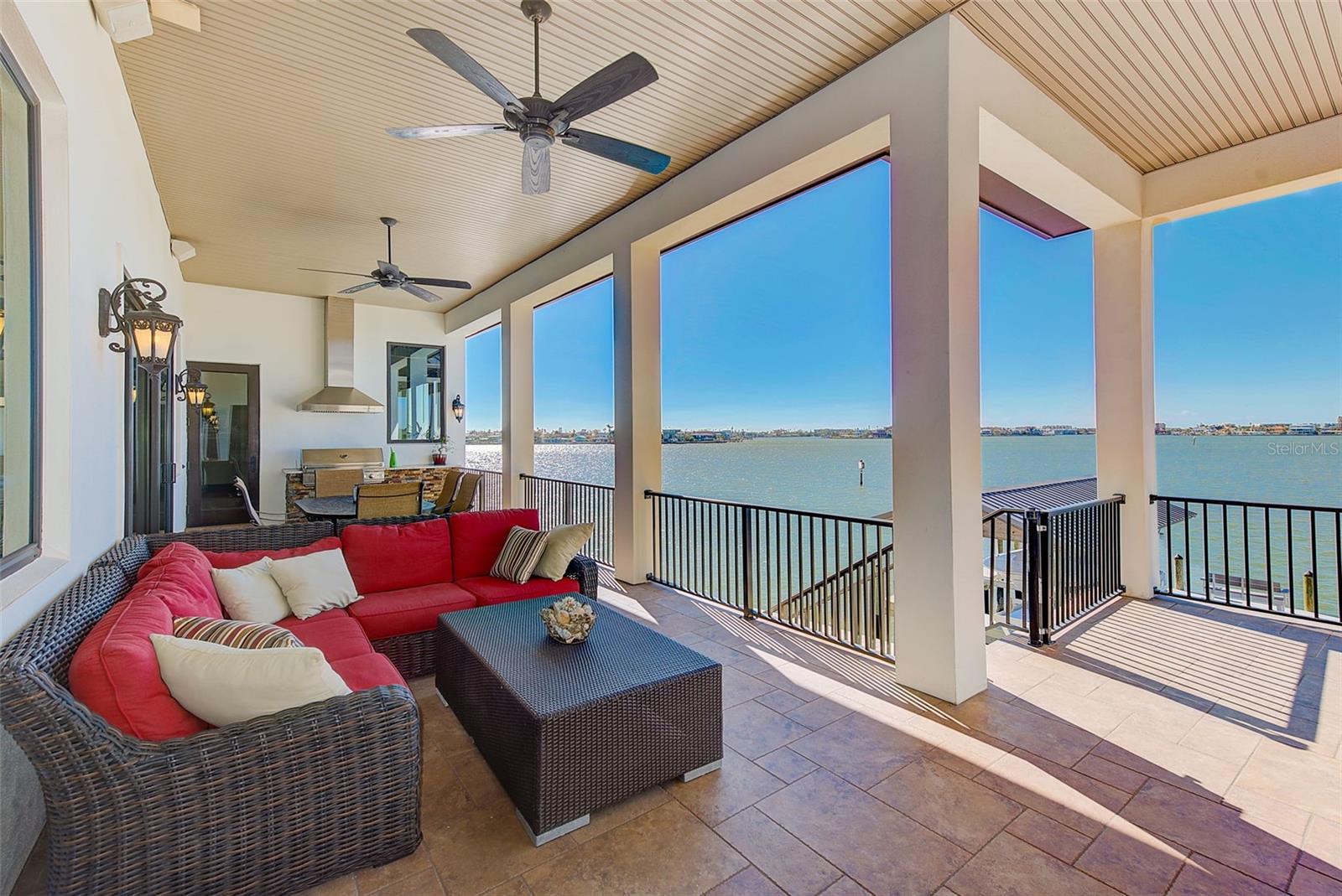 OAKHURST SHORES 1ST ADD - Residential