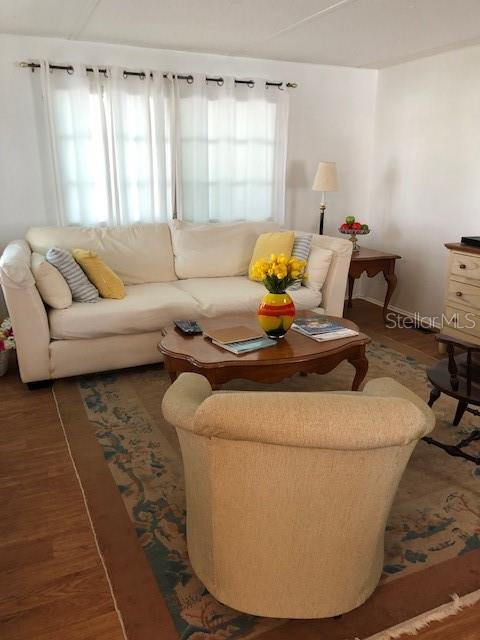 FAIR LANE ACRES THIRD ADD - Residential Lease