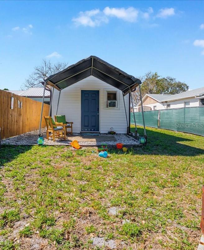 C W DOOPS - Residential