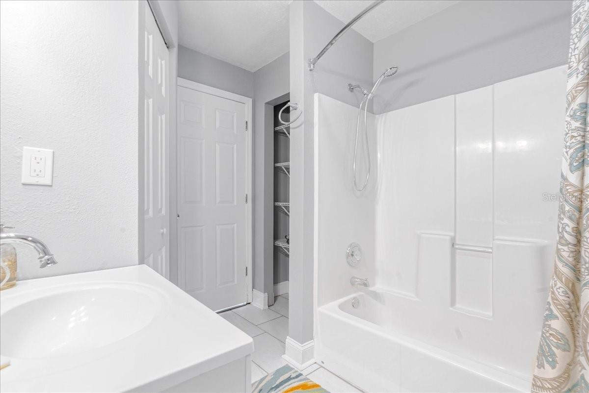 C W DOOPS - Residential