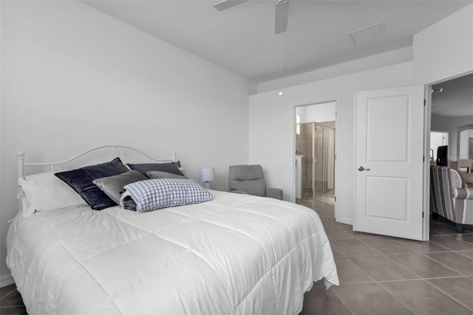 BISCAYNE LNDG II - Residential