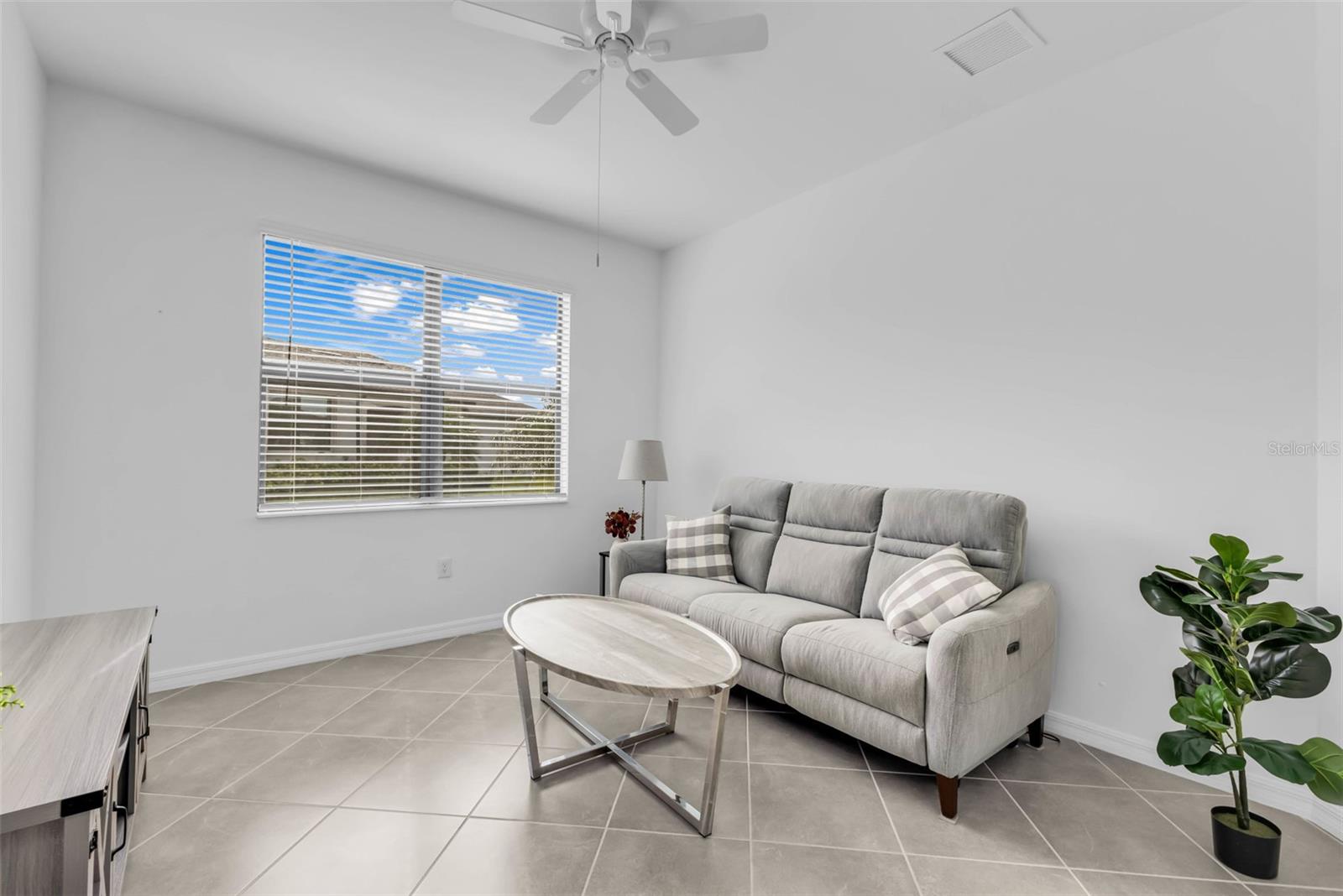 BISCAYNE LNDG II - Residential