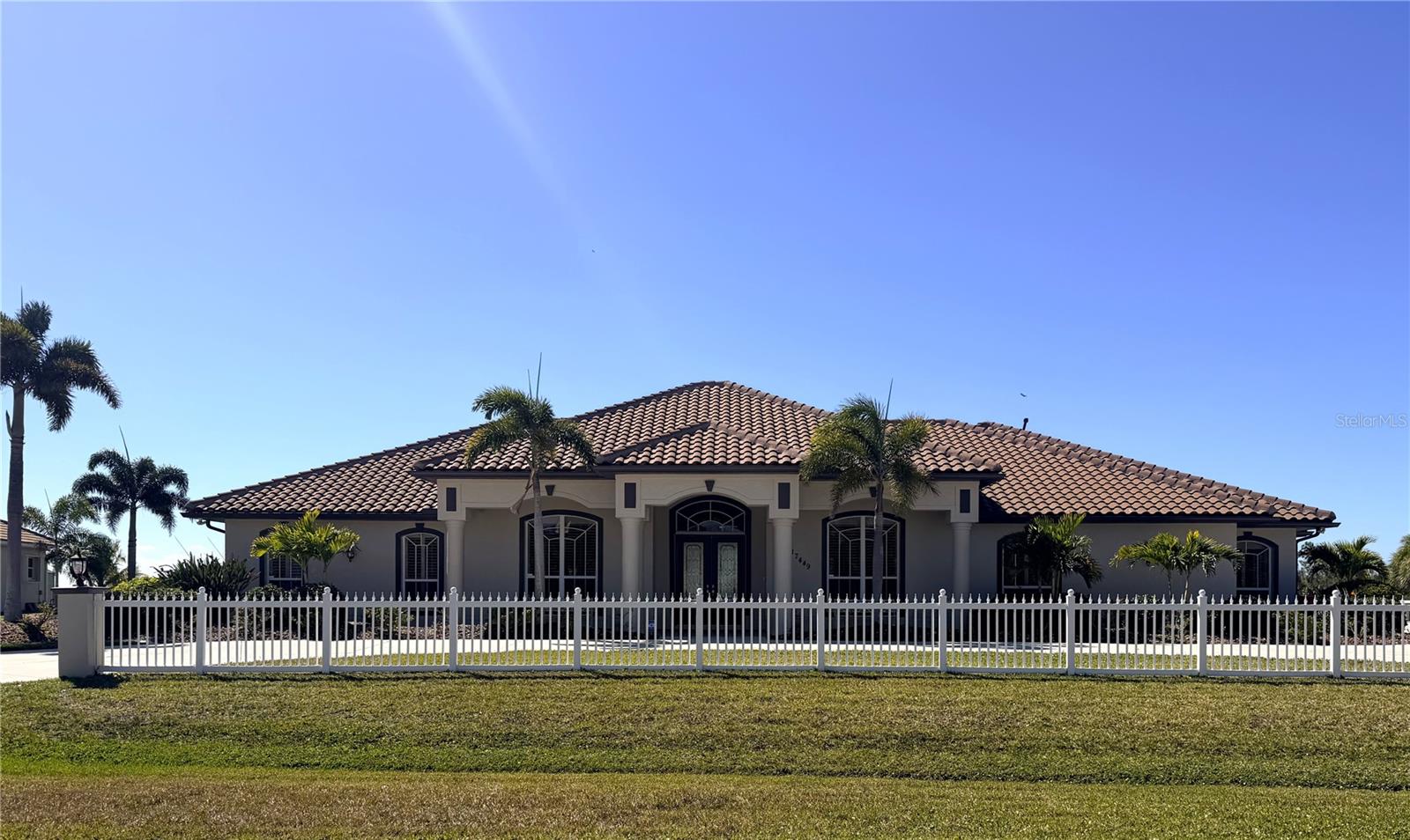 SOUTH BAYVIEW ESTATES - Residential