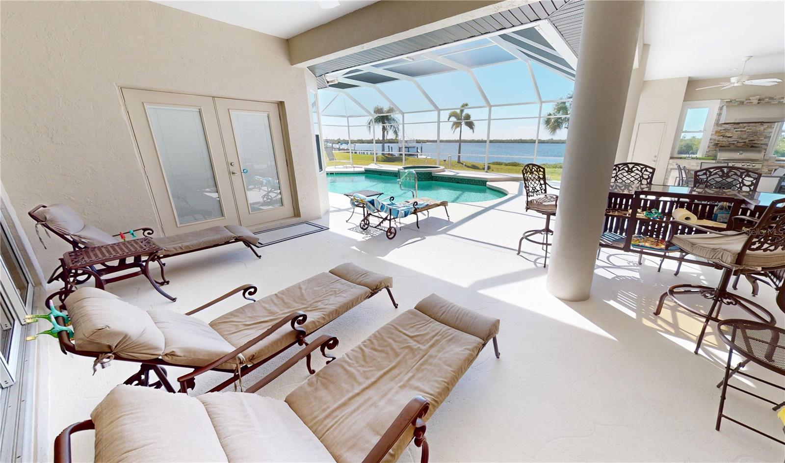 SOUTH BAYVIEW ESTATES - Residential