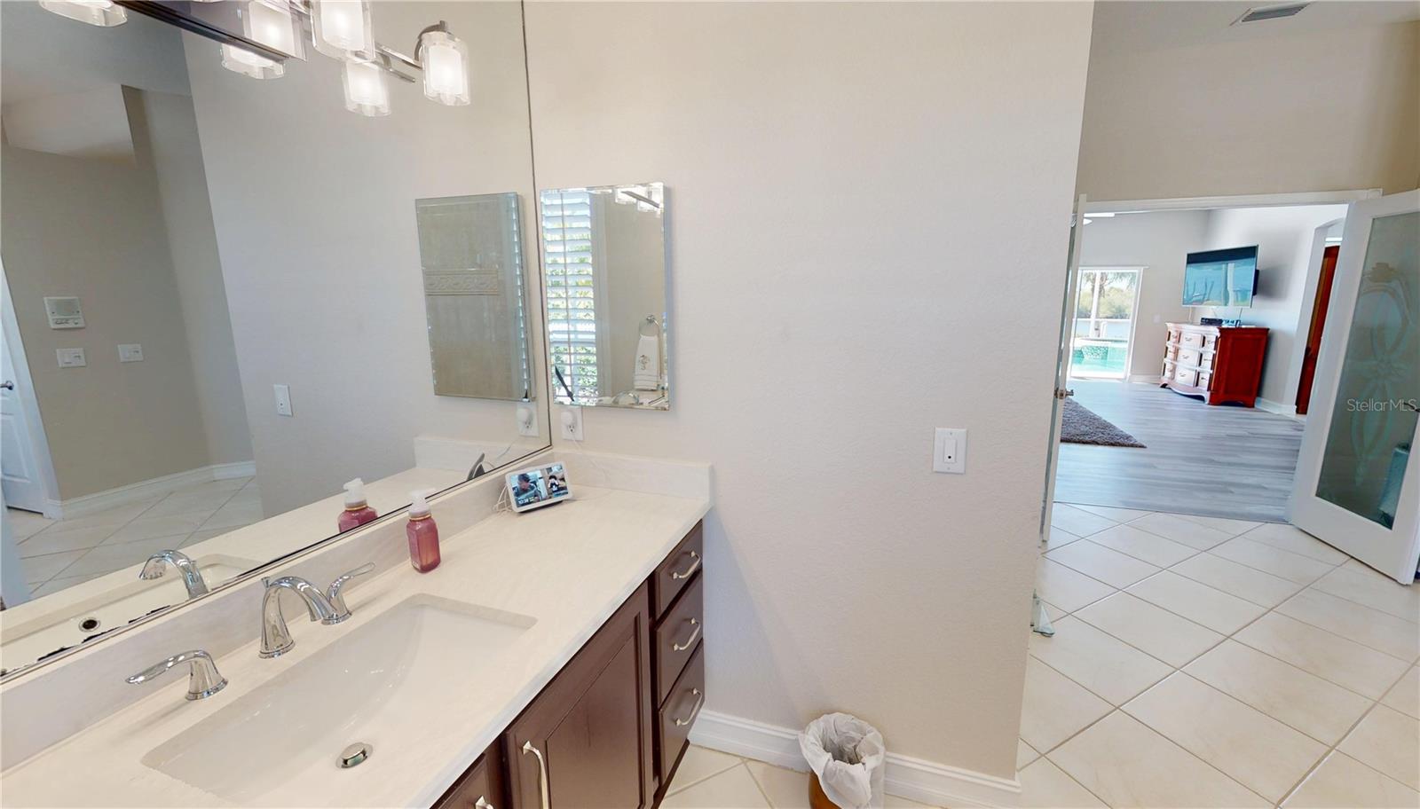 SOUTH BAYVIEW ESTATES - Residential