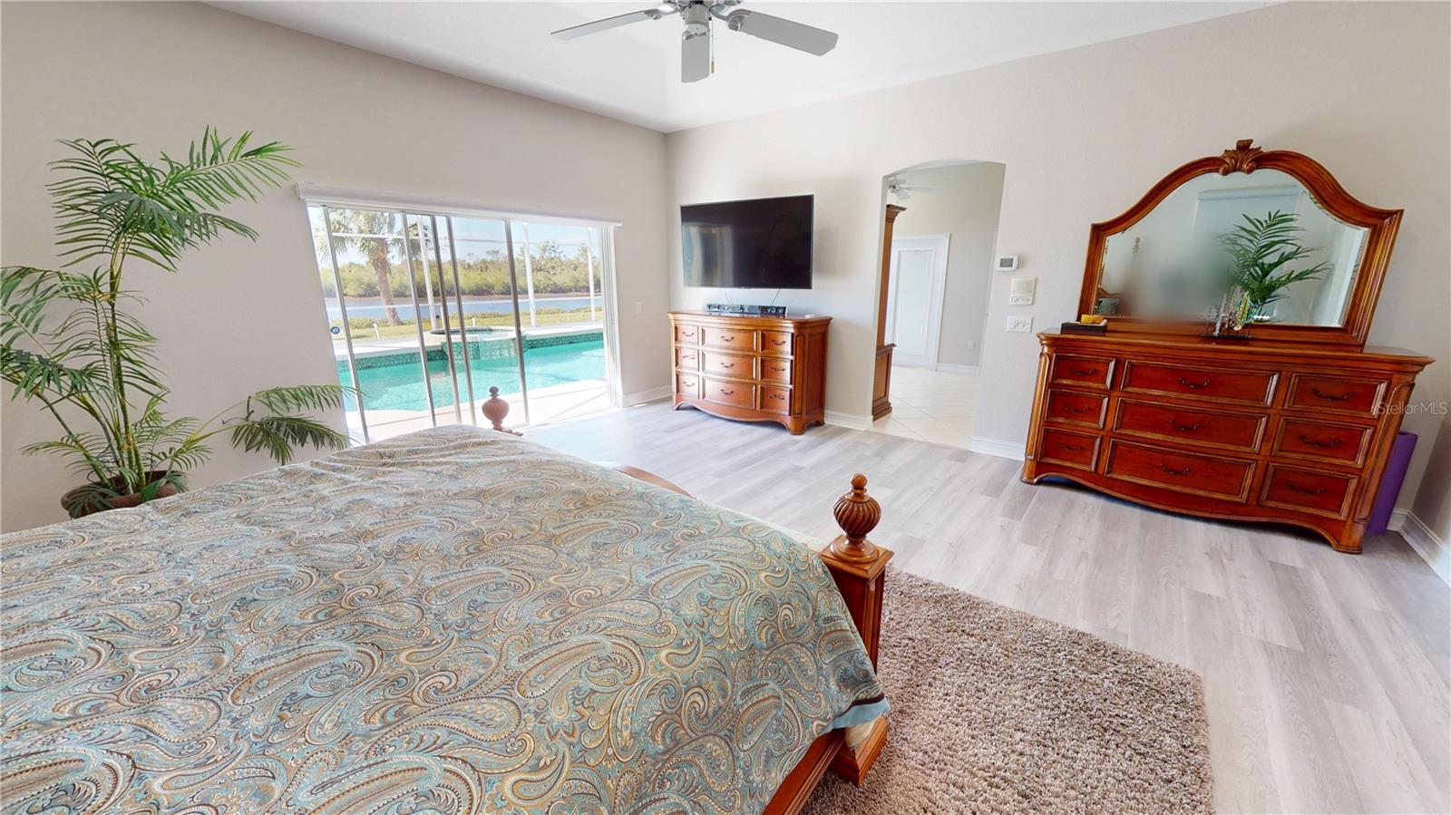 SOUTH BAYVIEW ESTATES - Residential