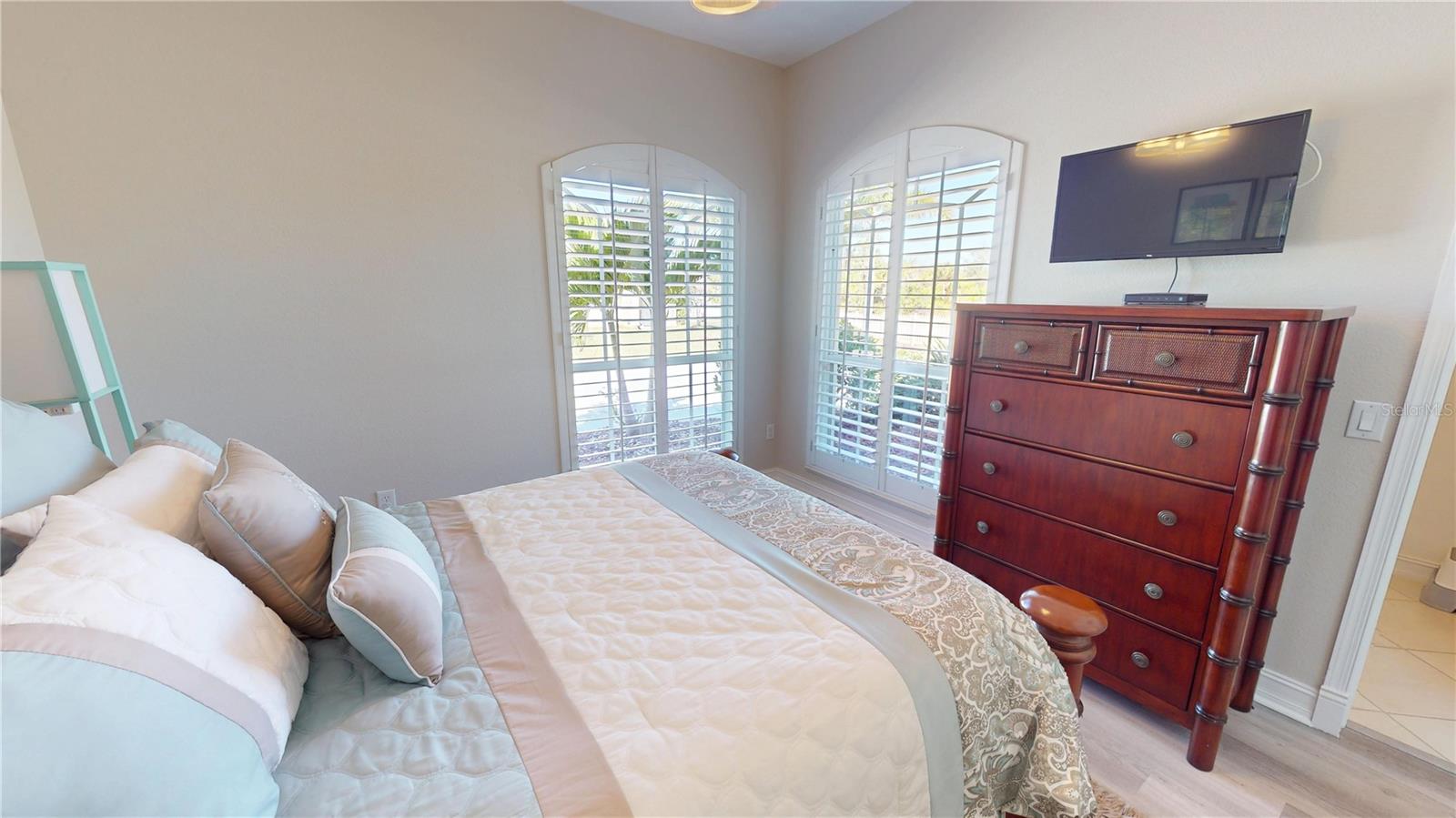 SOUTH BAYVIEW ESTATES - Residential