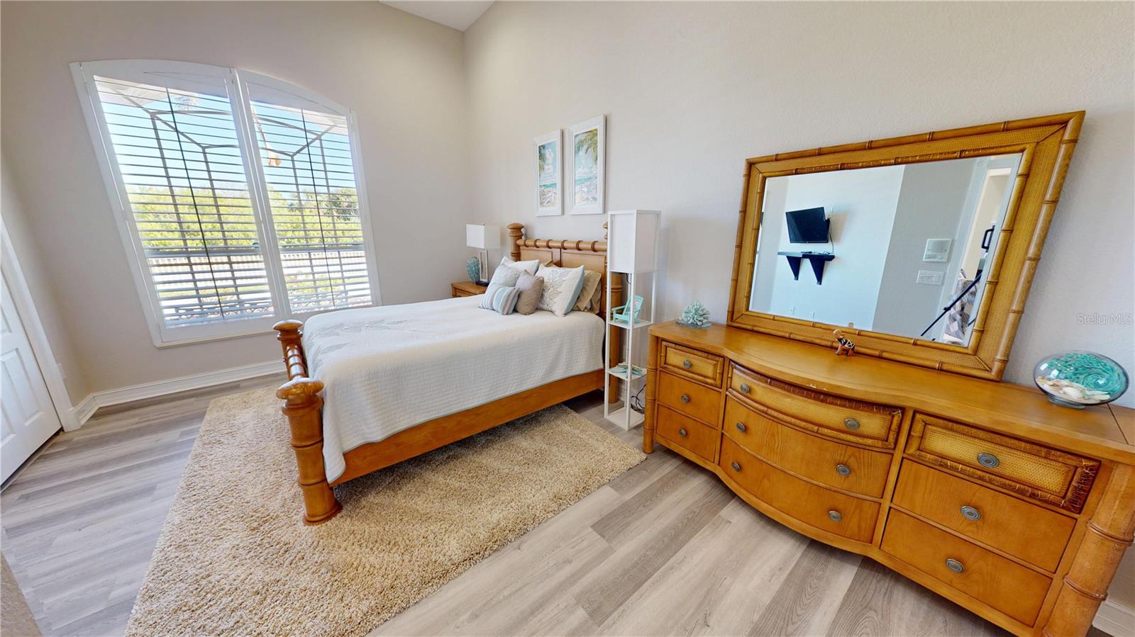 SOUTH BAYVIEW ESTATES - Residential