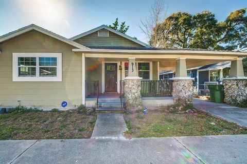 913 E 28TH AVENUE TAMPA FL 33605